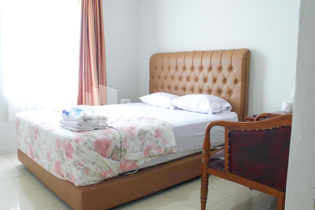 Brahma Hotel RedPartner Jakarta Bagian luar foto