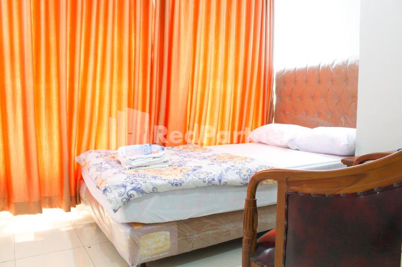 Brahma Hotel RedPartner Jakarta Bagian luar foto